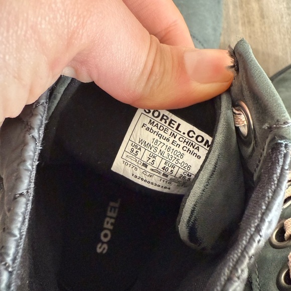 SOREL Lexie Hidden Wedge Waterproof Booties size 9.5 - Picture 7 of 7